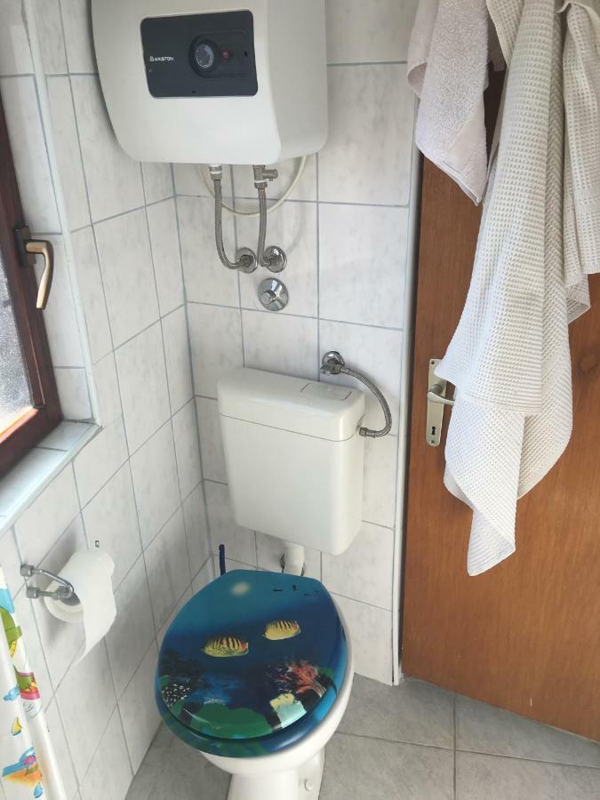 Vacation Ustrine