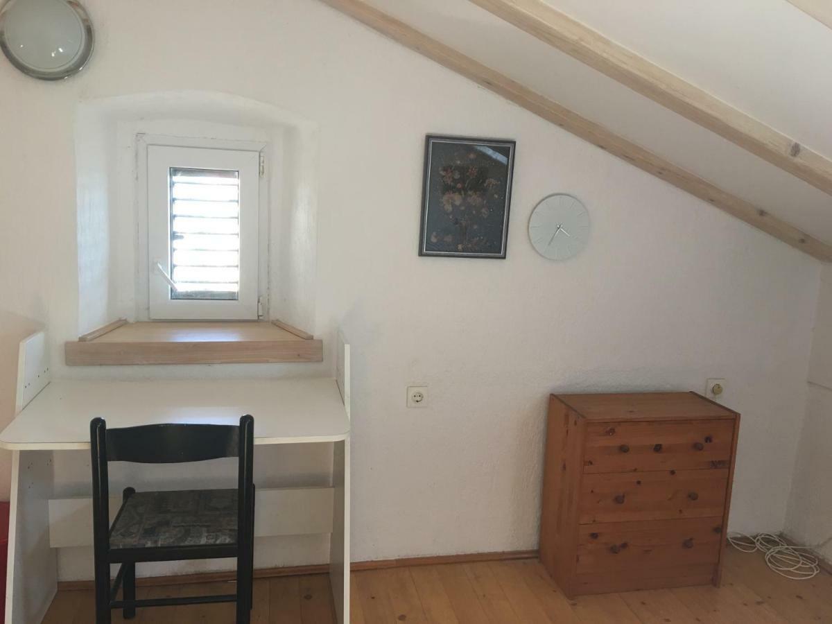 Vacation Holiday home Ustrine